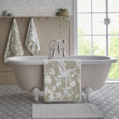 Badhanddoek Oriental Garden dove grey 70x125 cm