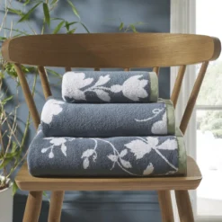 Badhanddoek Oriental Garden Dusky Seaspray 100x150 cm
