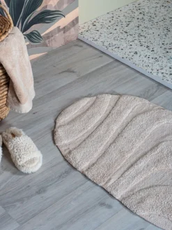 Badmat Beau – Beige Ovaal 50 x 80 cm