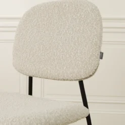 Barkruk Jasmijn bouclé beige - zwart onderstel H65