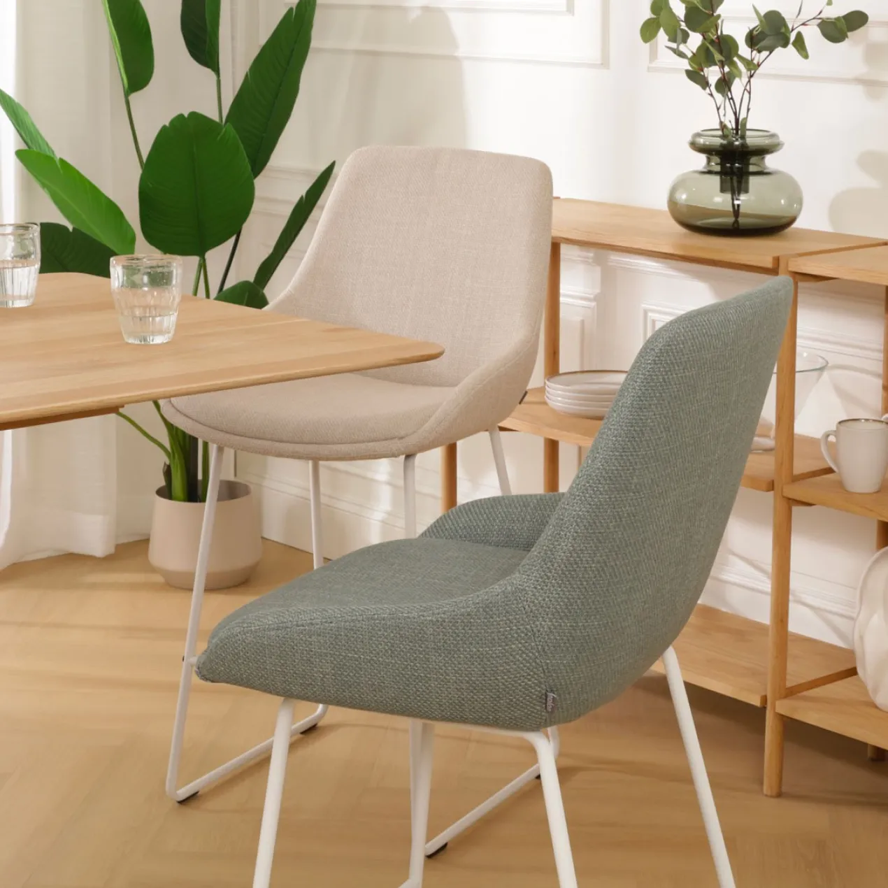 Barkruk Nino-Isa groen - wit onderstel - 65 cm