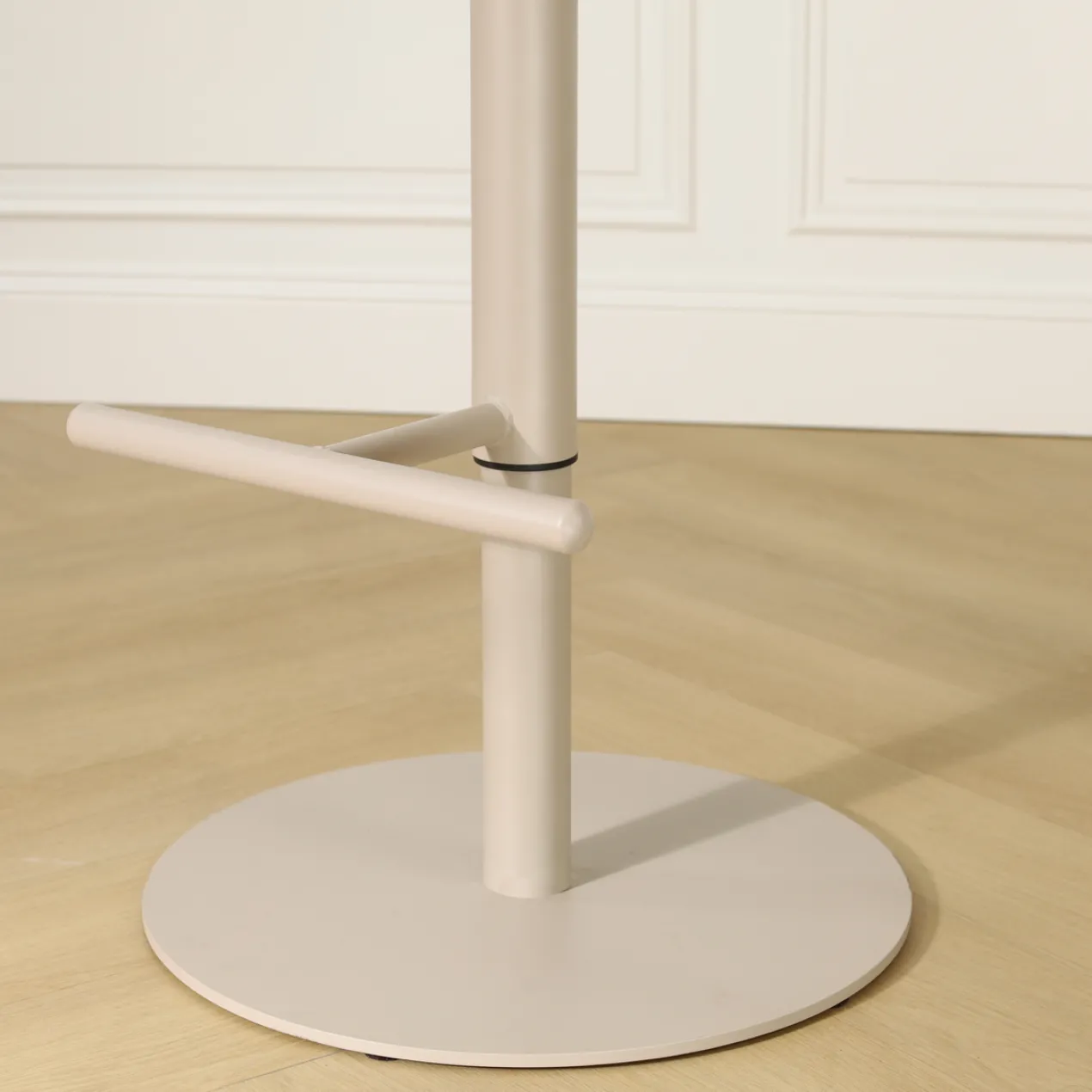 Barkruk Niva-Eef draaibare tulp bruin blend Beige