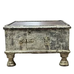 Bijzettafel Bajot witte finish uniek