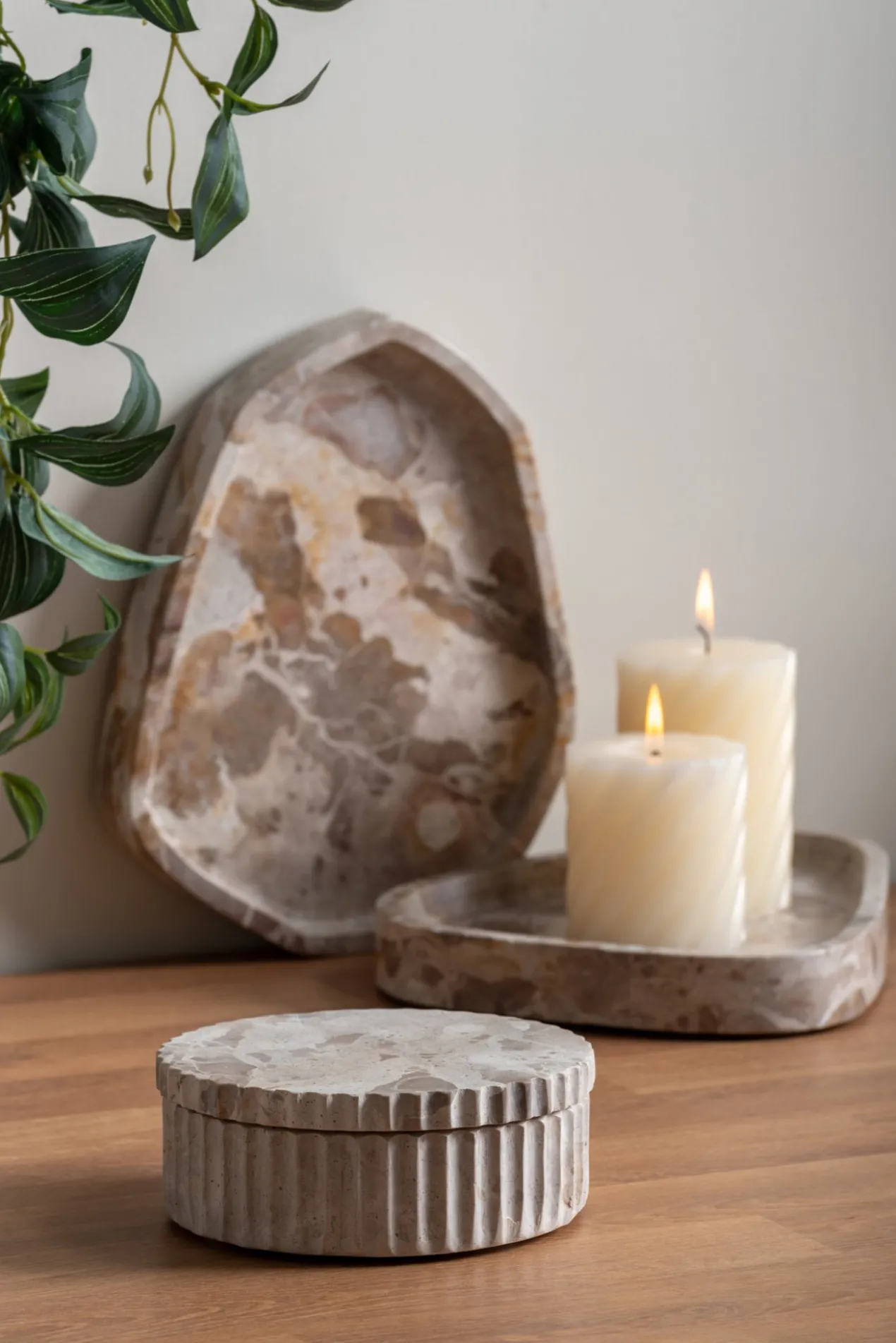 Bowl with lid marble brown