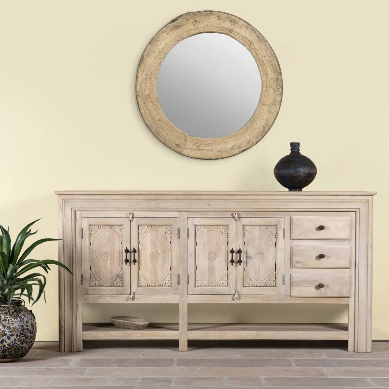 Brishti - Mangohouten Consoletafel met Houtsnijwerk