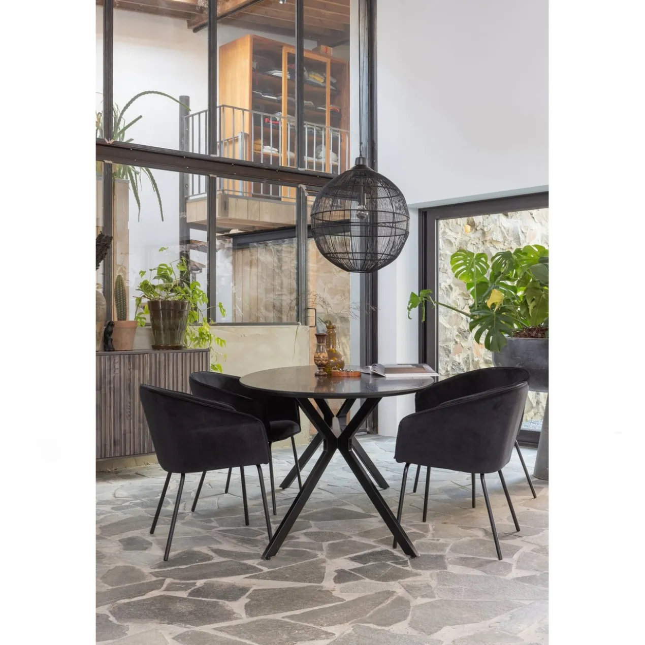 Bruno eettafel ovaal mdf zwart 220x100 cm