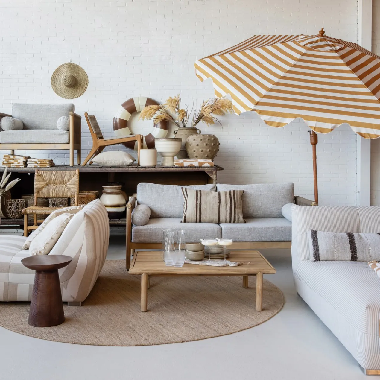 Buitendivan Flynn XL bold stripe beige
