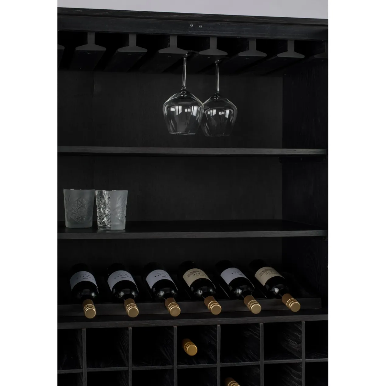 Cabinet travis black oak