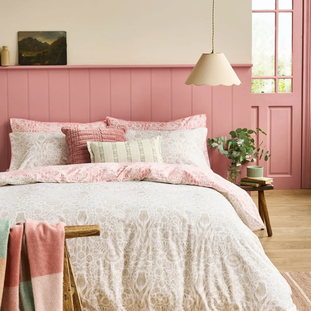 Dekbedovertrek Ashstead damask natural coral 200x200 cm