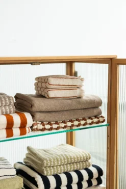 Douchelaken beige 70x140 cm