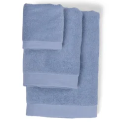 Douchelaken ice blue 70x140 cm