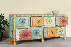 Dressoir Charusree