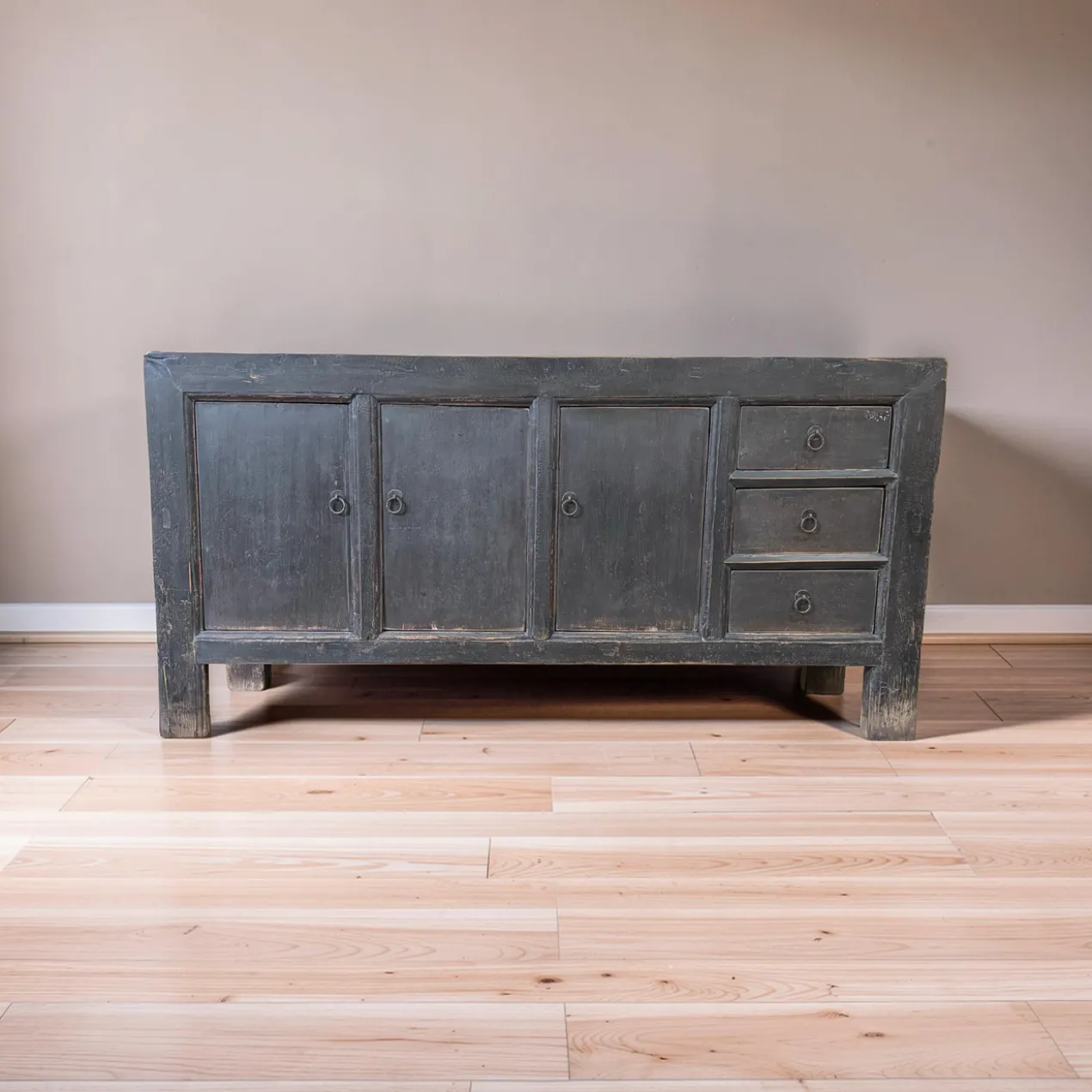 Dressoir 3deur 3la zwart/finish uniek