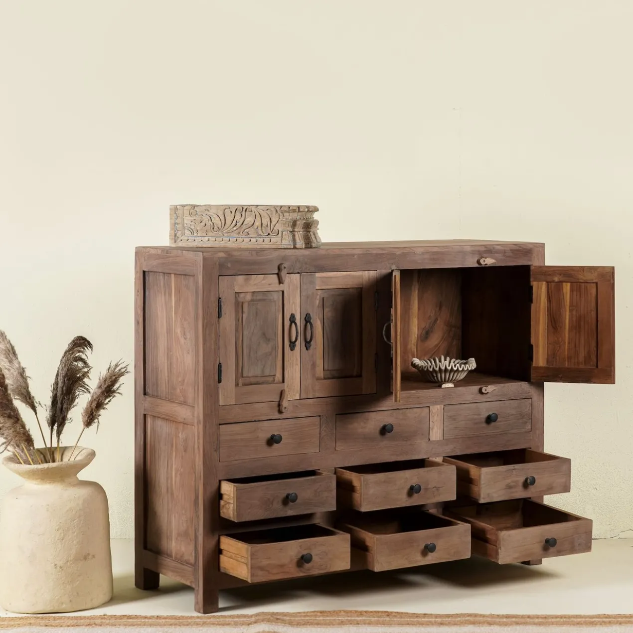Dressoir Falguni #1