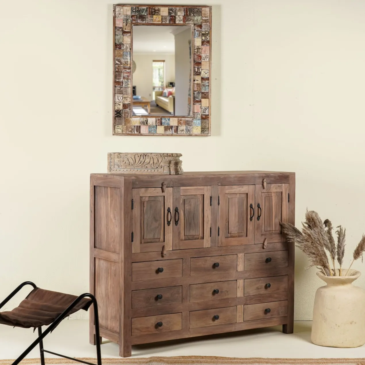 Dressoir Falguni #1