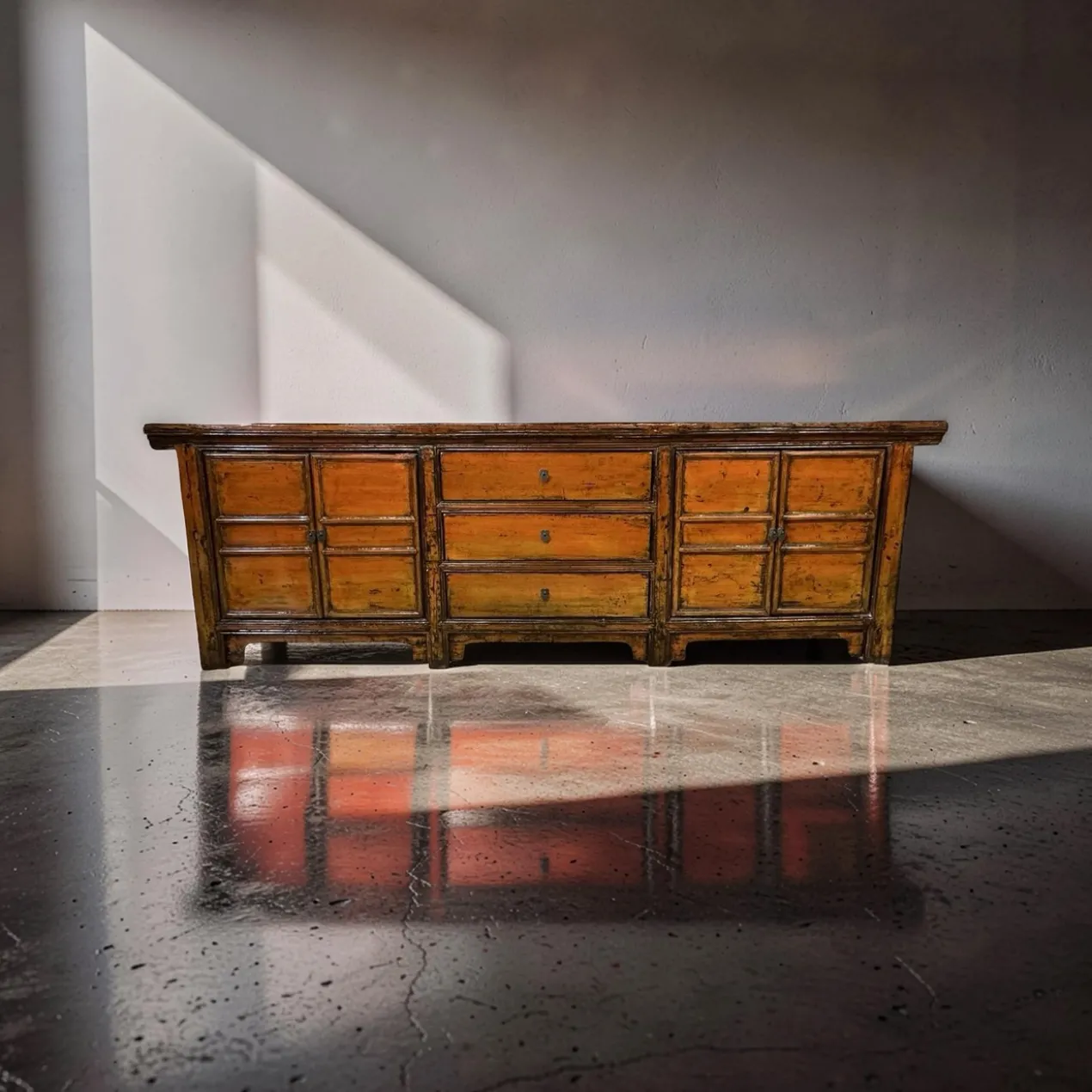 Dressoir oranje uniek lak