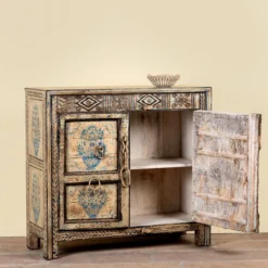 Dressoir Prithvi