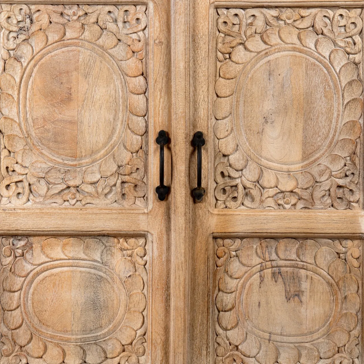 Dressoir Sharad