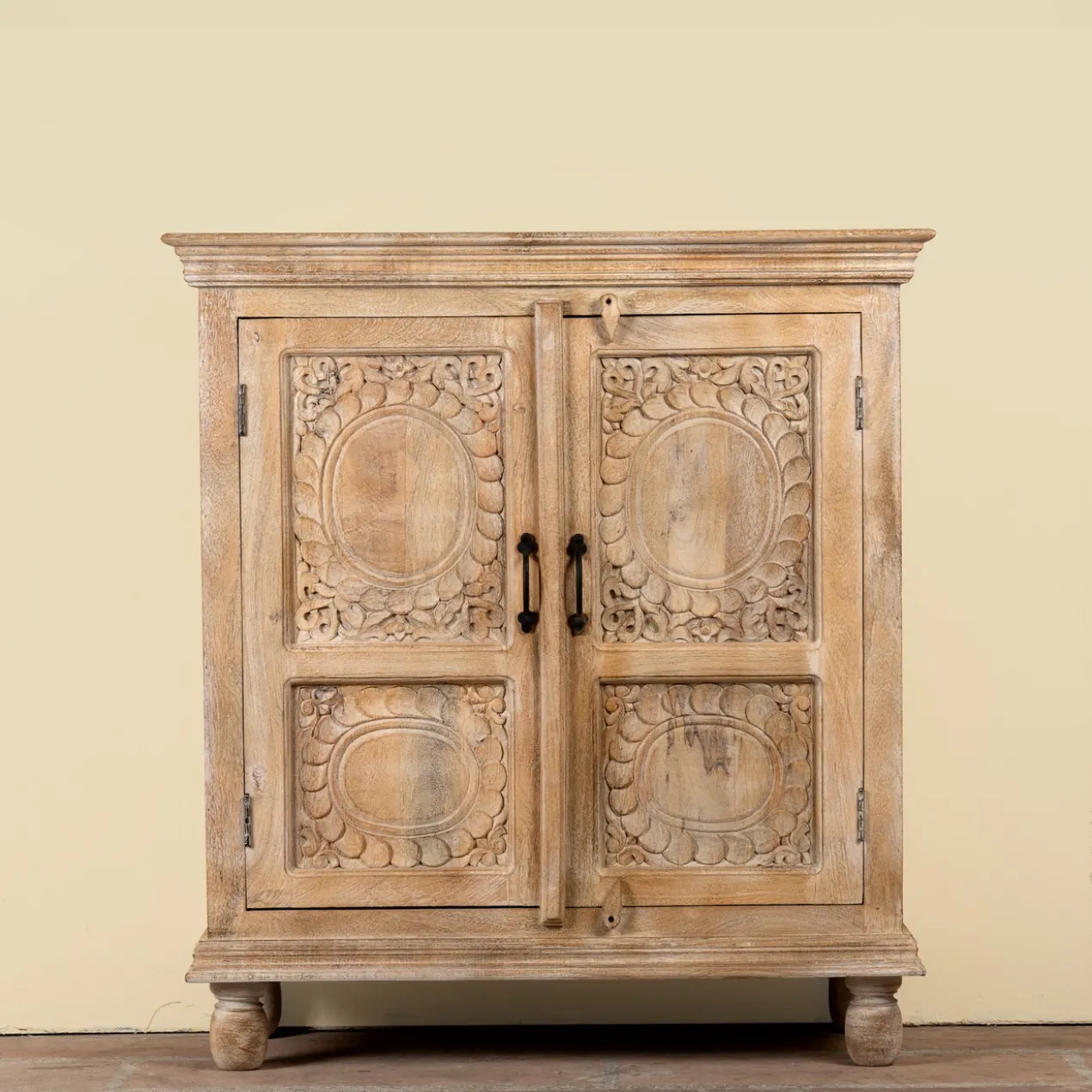 Dressoir Sharad