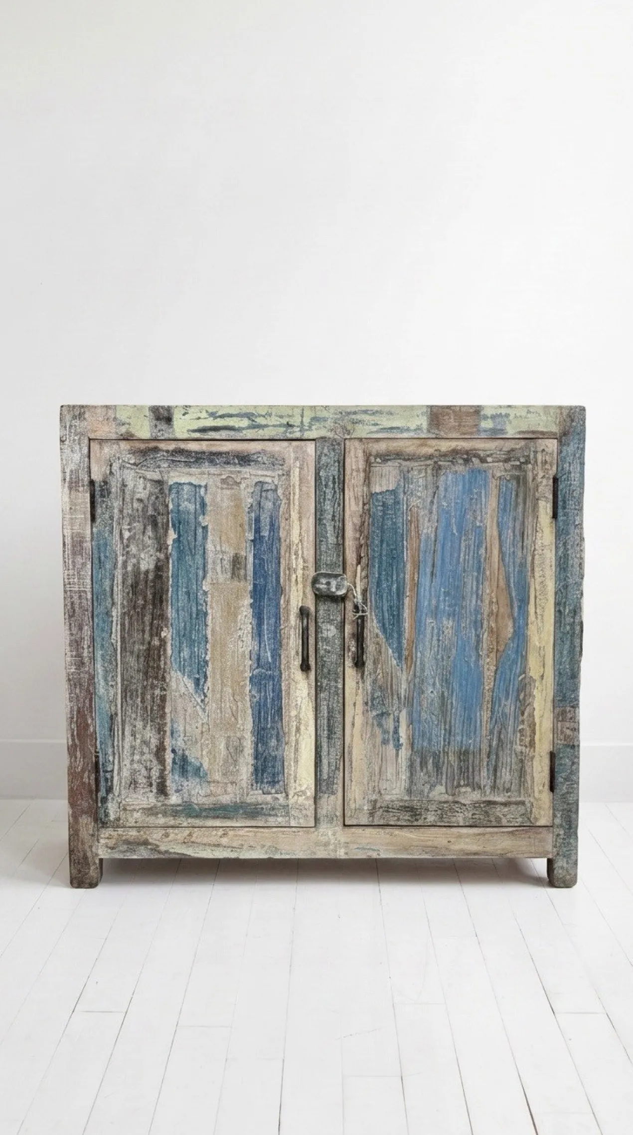 Dressoir Teuben uniek