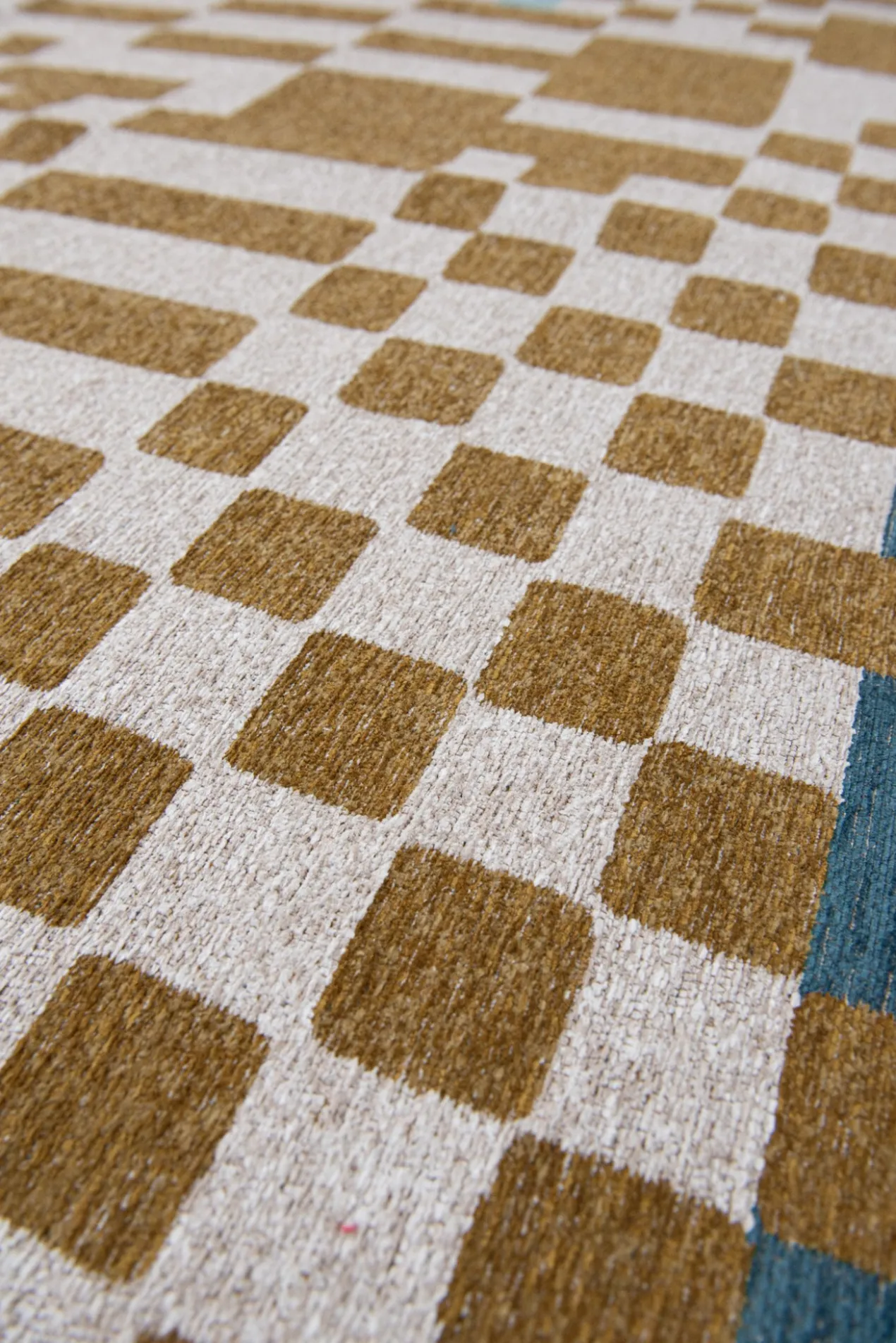 Ecorugs vloerkleed Chess goud 280x390 cm