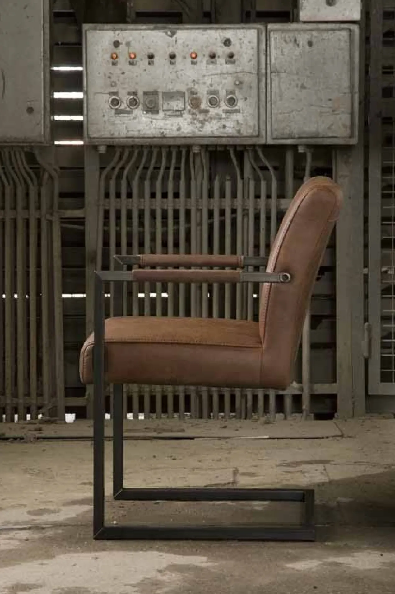 Eetkamerstoel Ferro Groen met arm (4 stoelen)