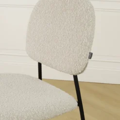 Eetkamerstoel Jasmijn bouclé beige - zwart onderstel
