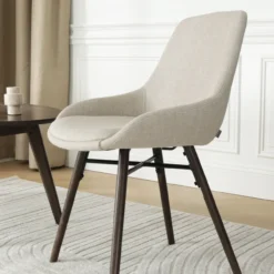 Eetkamerstoel Nena-Isa beige - walnoten onderstel