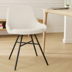 Eetkamerstoel Noa-Isa bouclé beige - zwart onderstel