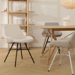 Eetkamerstoel Noa-Isa bouclé beige - wit onderstel