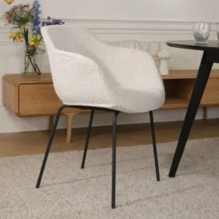 Eetkamerstoel Nora-Mare bouclé beige - zwart onderstel