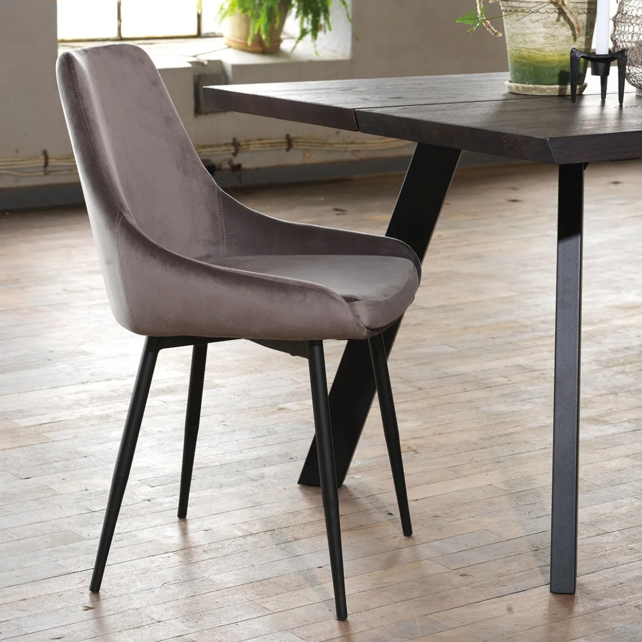 Eetkamerstoel Sierra velvet Grijs