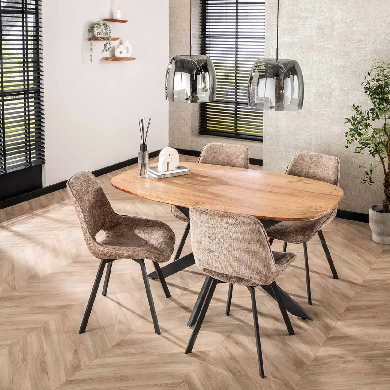 Eetkamertafel Deens Ovaal Kopenhagen 150