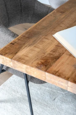Eettafel Arvu 260 cm - Mangohout Spinpoot