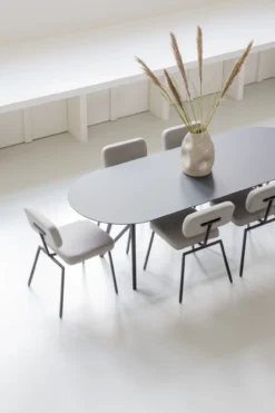 Eettafel Butterfly ovaal zwart 300x90 cm verjongde rand