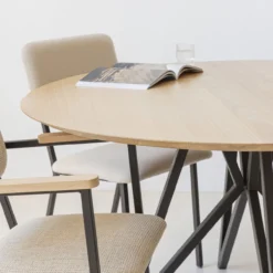 Eettafel Butterfly tripod naturel Ø100 cm verjongd