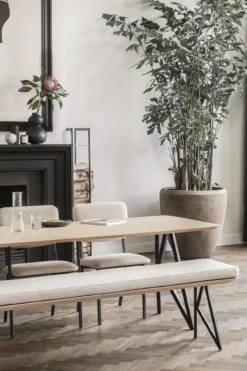 Eettafel Butterfly zwart frame naturel 260x90 cm verjongd