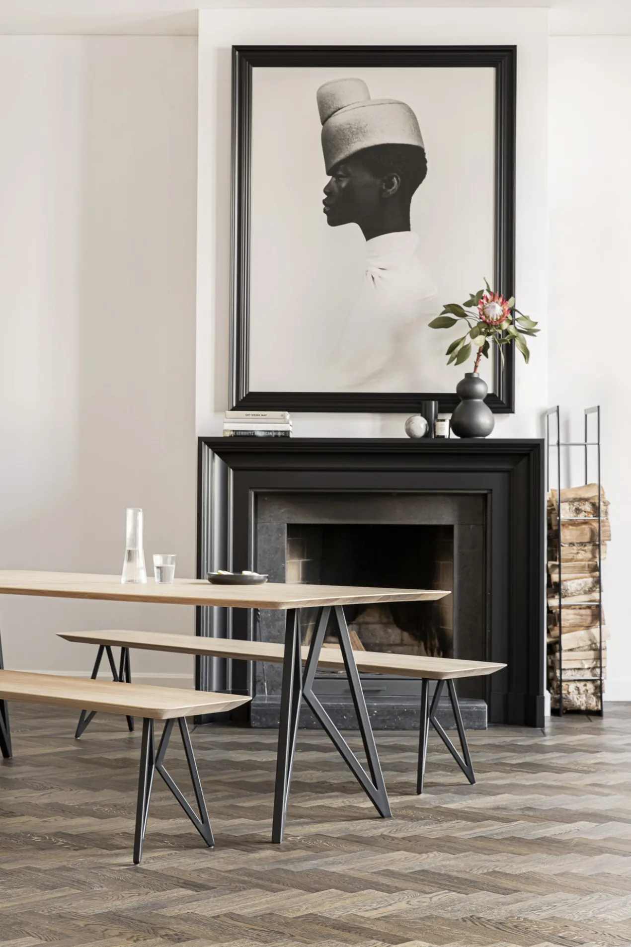 Eettafel Butterfly zwart 300x90 cm verjongde rand
