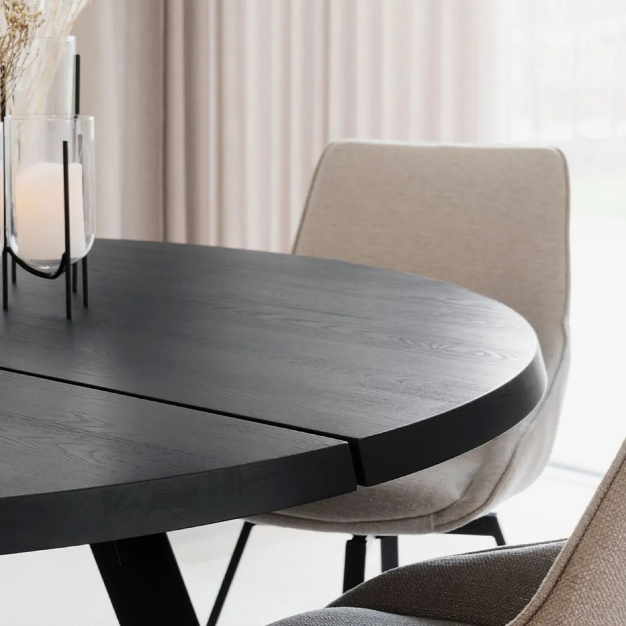 Eettafel Fred rond zwart Donkerbruin