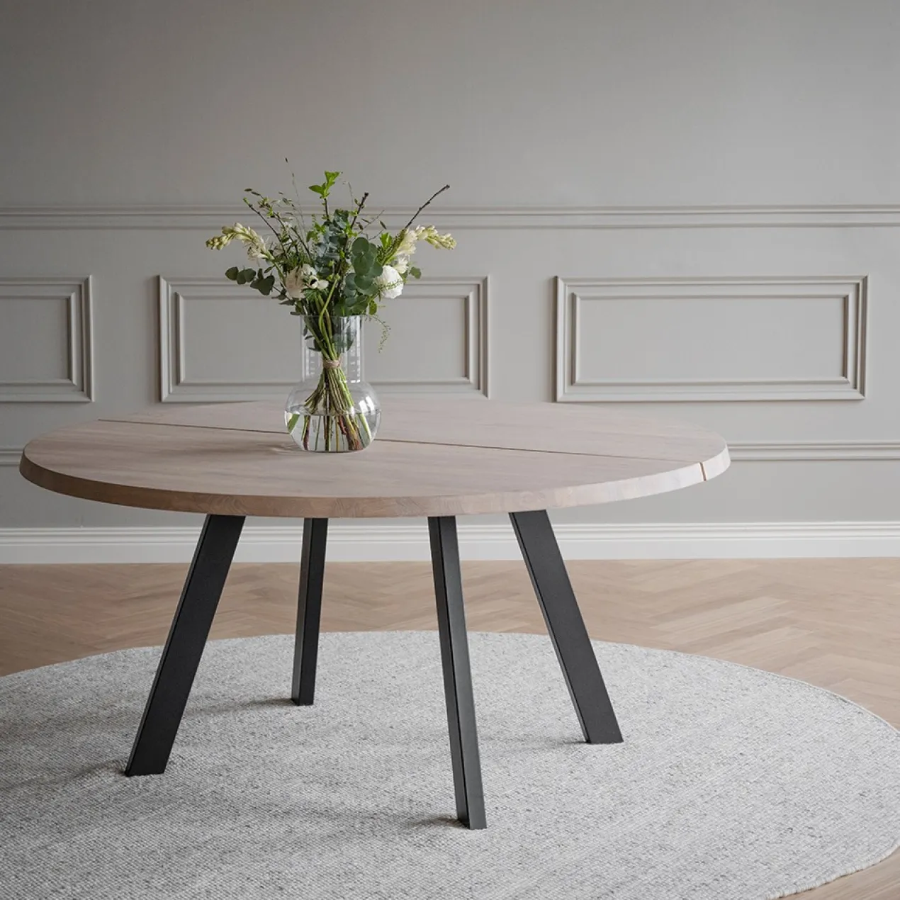 Eettafel Fred rond zwart Whitewash