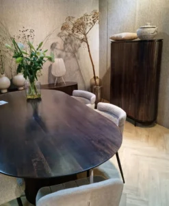 Eettafel Sally 230 cm ovaal Eettafel Saly 230 ovaal Licht bruin