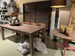 Eettafel teak uniek groot.