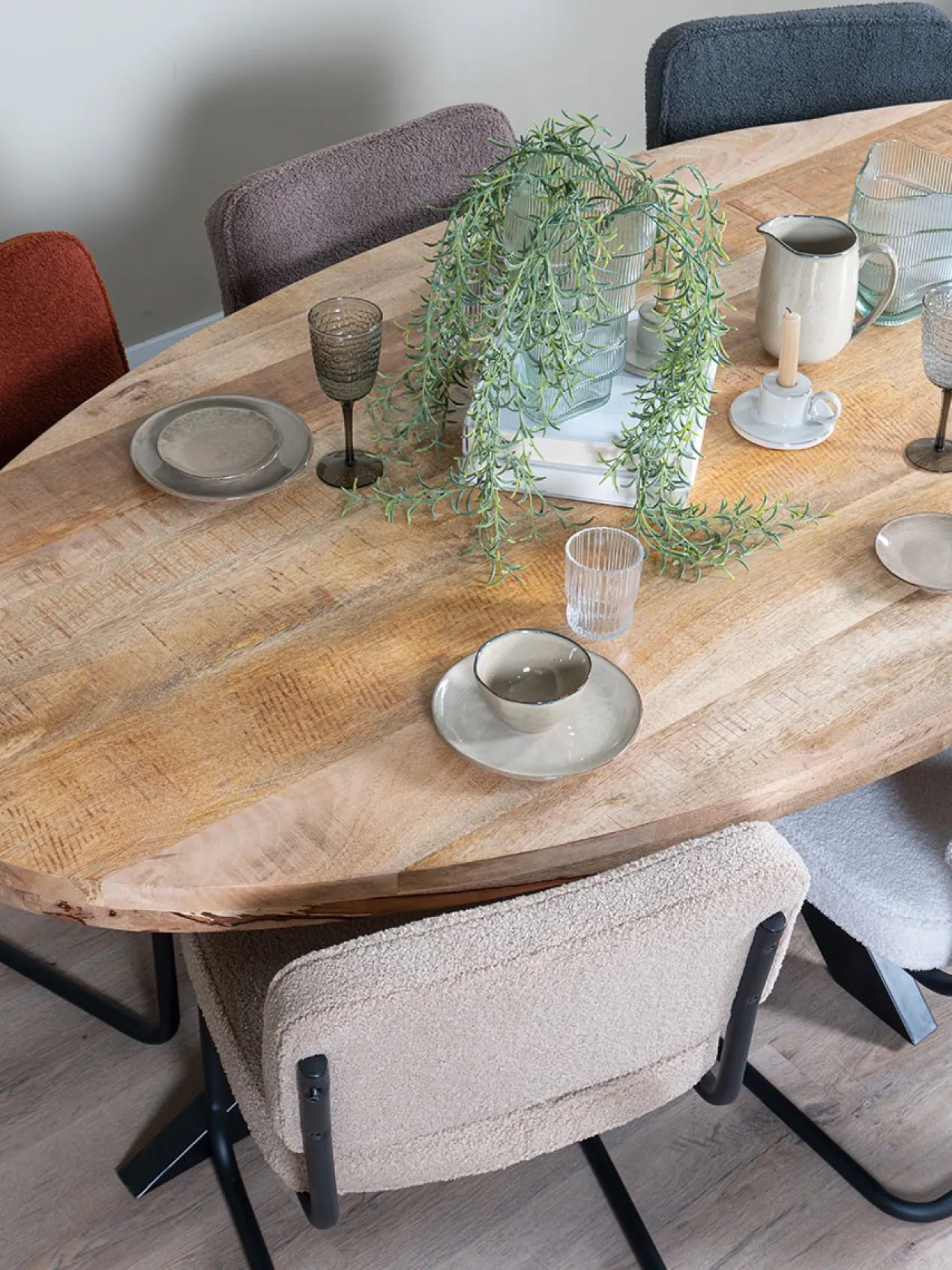 Eettafel Viev Ovaal 180 cm