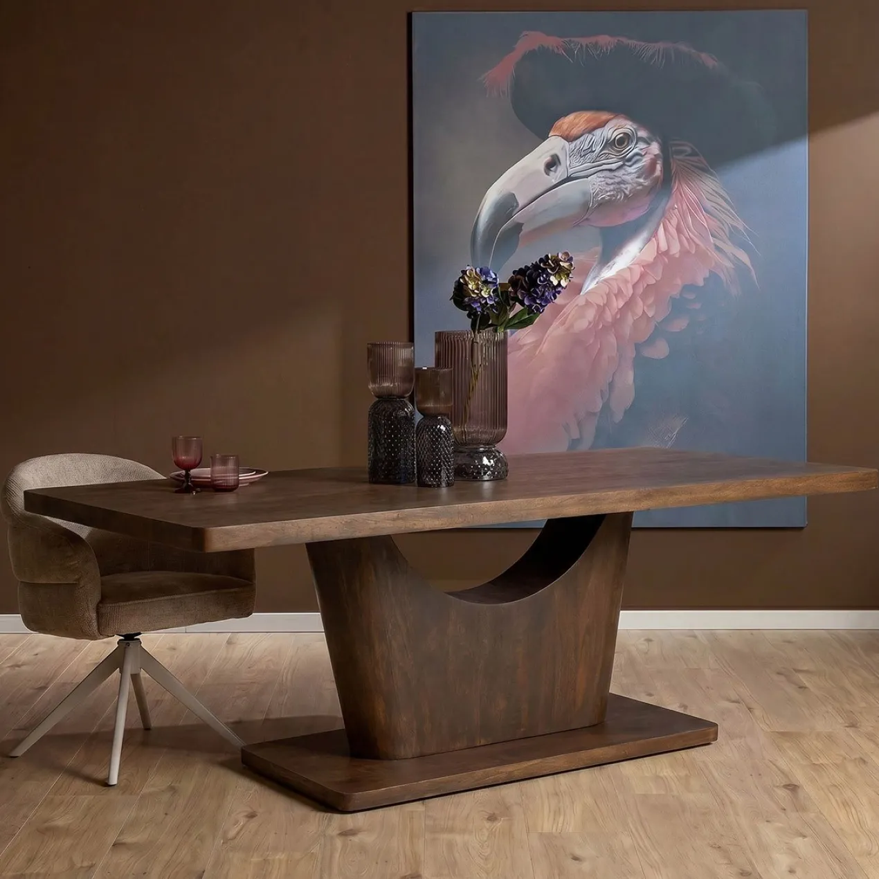 Eettafel Vocaal bruin