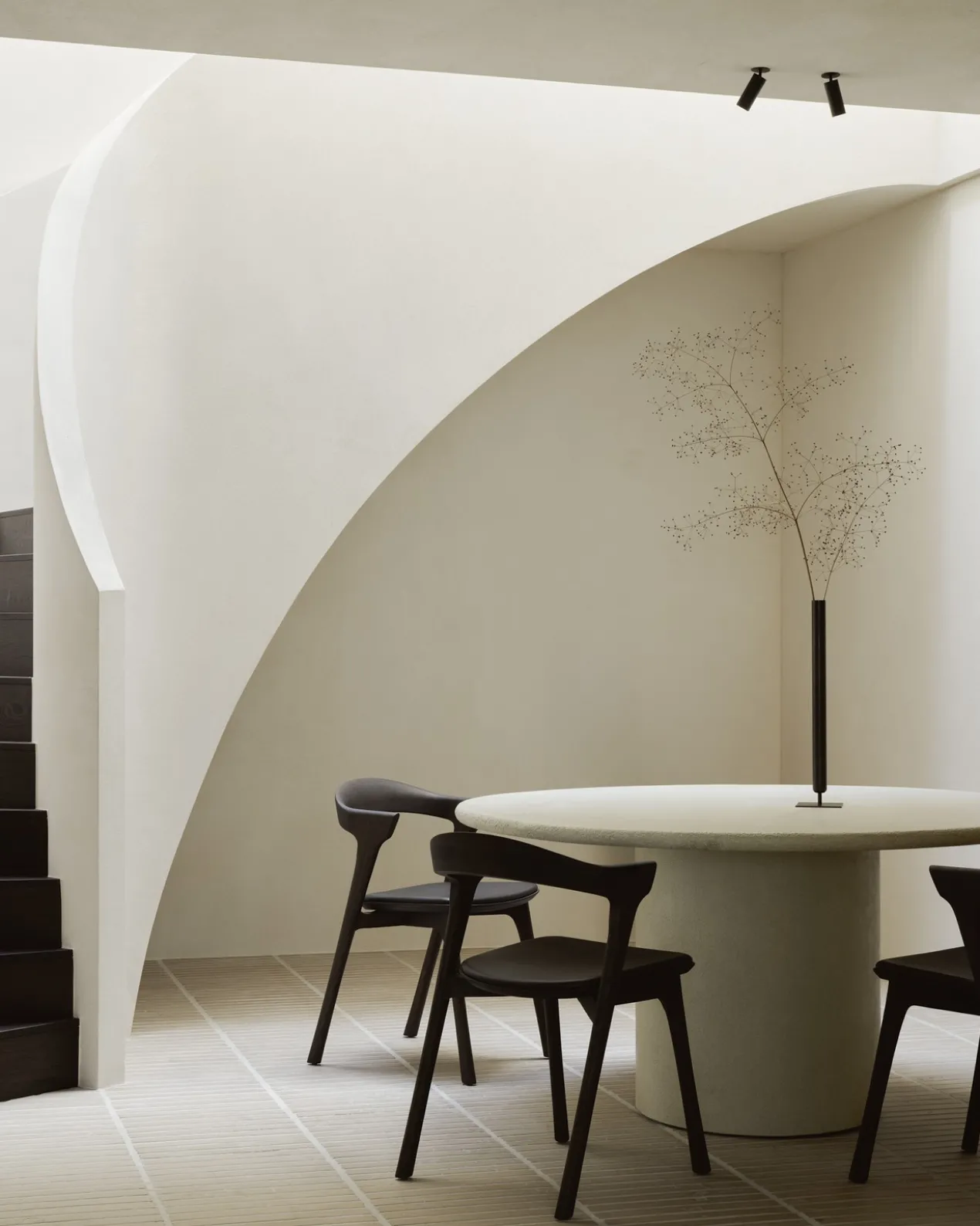 Elements eettafel rond 150