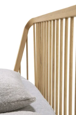Ethnicraft bed Spindle Oak 180x200