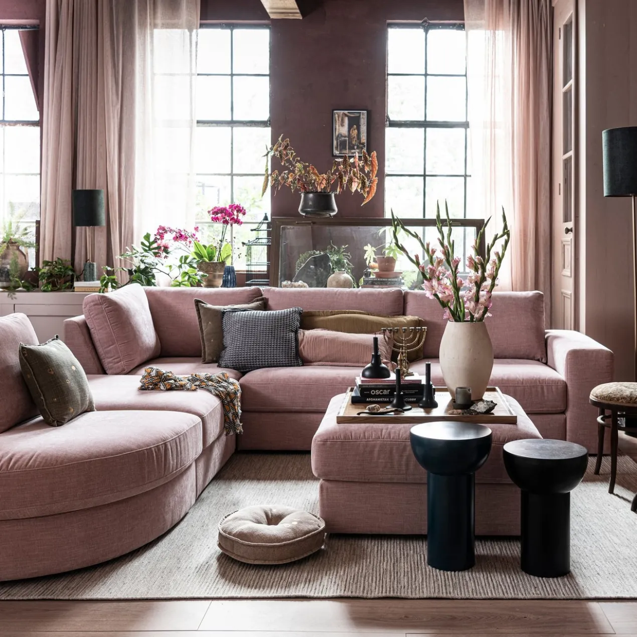 Family hocker roze