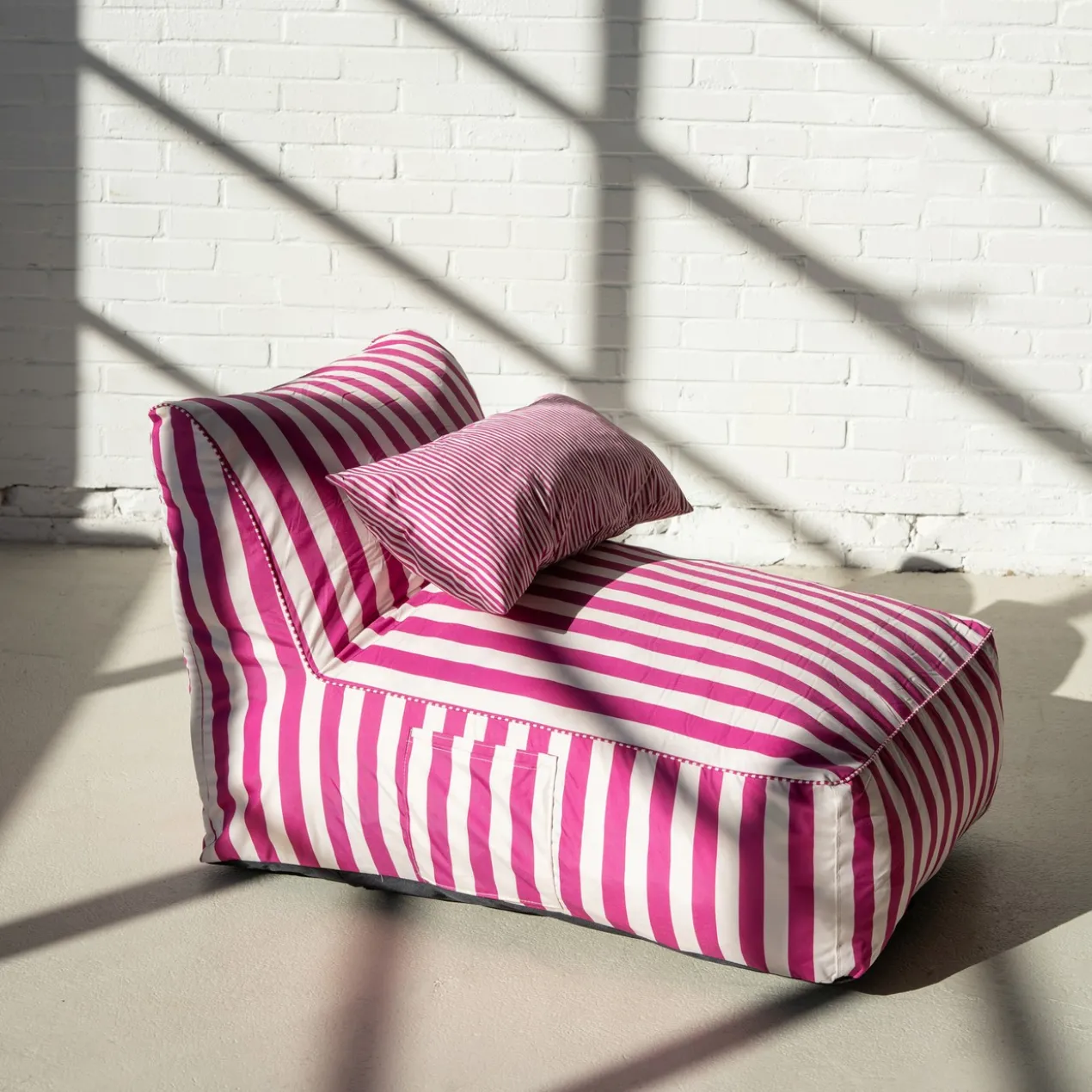 Fauteuil Barry fuchsia