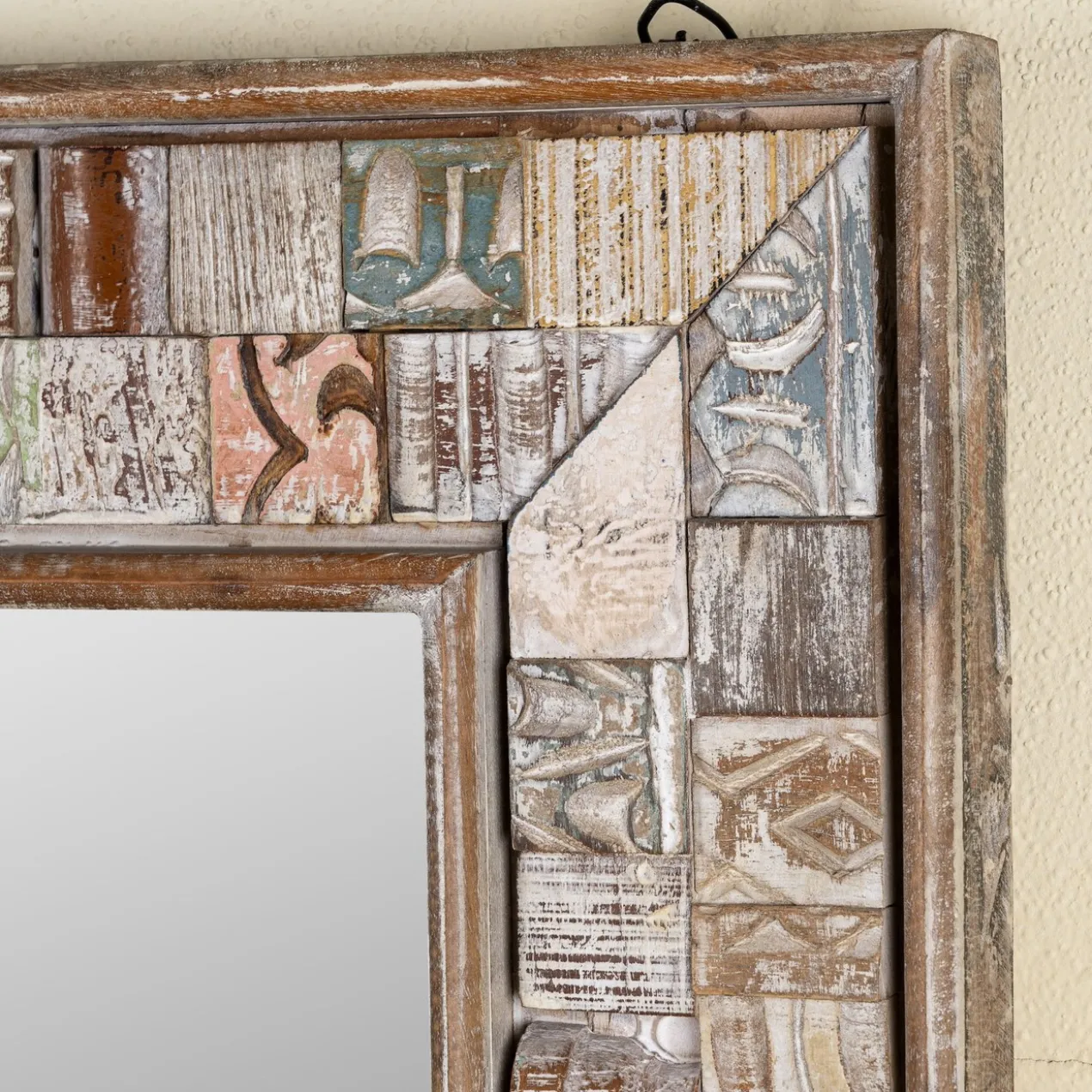 Gajar - Handgemaakte Patchwork Spiegel in Boho Stijl