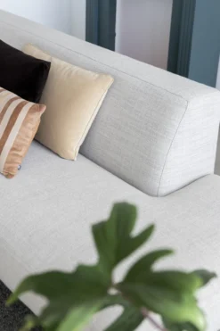 Hoekbank Fay links beige